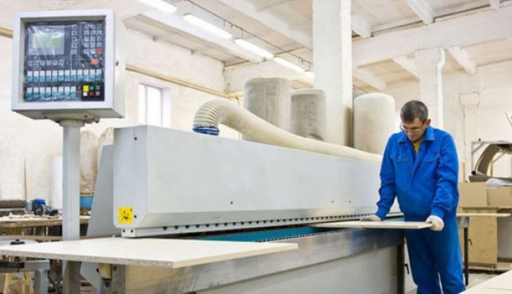 Bakıda qanunsuz mebel istehsalı müəssisəsi aşkar edilib