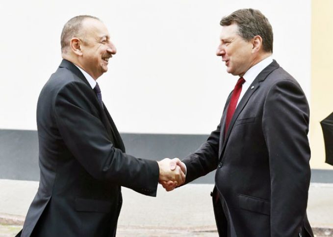 Riqada təkbətək görüş - əlaqələr daha da genişləndiriləcək