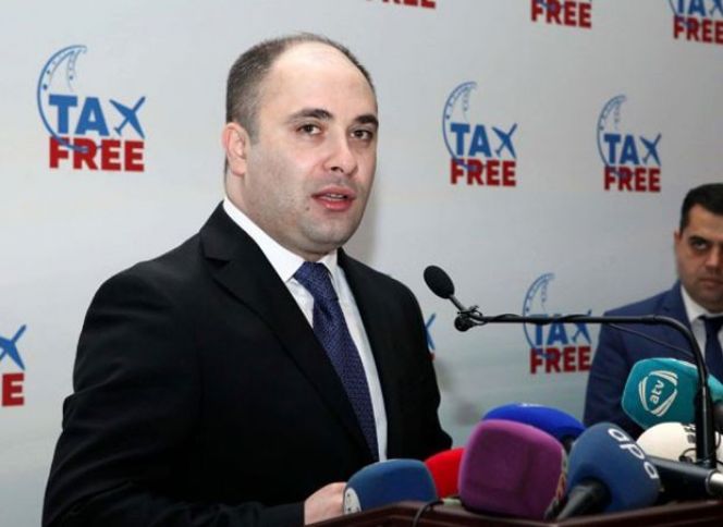 200 ödəyici "şəffaf" statusu əldə edib