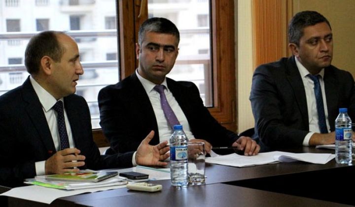 Bank sektorunu tənzimləyən qaydalara dair təkliflər müzakirə olunub