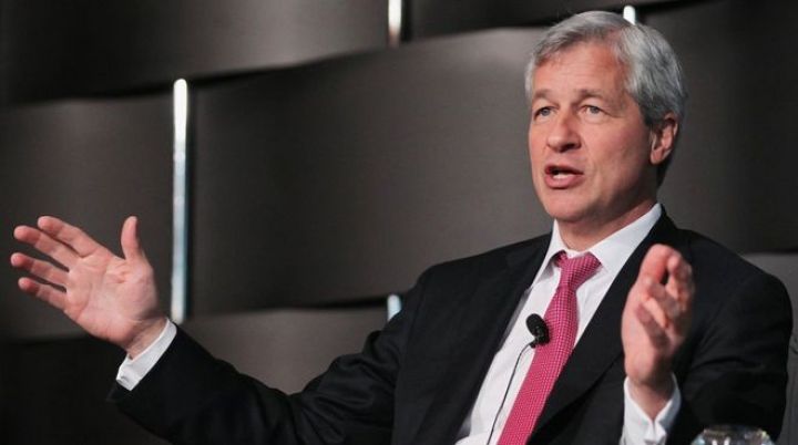 Bitcoin-ə "saxtakarlıq" deyən addan açıqlama: "Peşmanam"