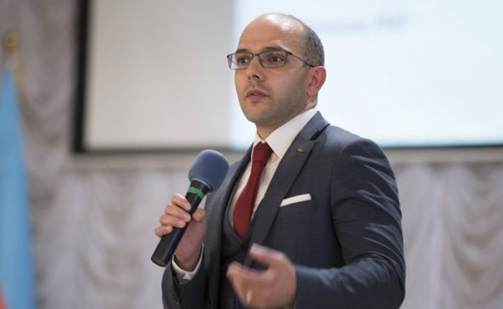 Bakı Fond Birjasının sədri Londonda səfərdədir