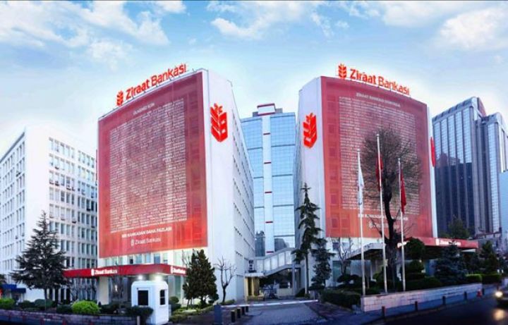 Azərbaycanda da törəməsi olan bankın gəlirləri və mənfəəti artıb