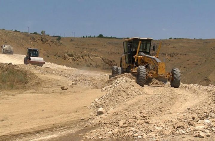Qobustan-Poladlı yolu yenidən qurulur