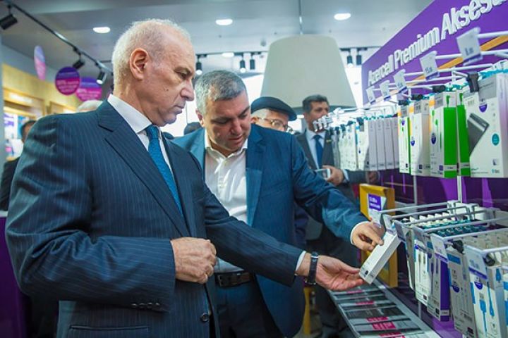 Sumqayıt abunəçiləri üçün yeni Azercell Eksklüziv  