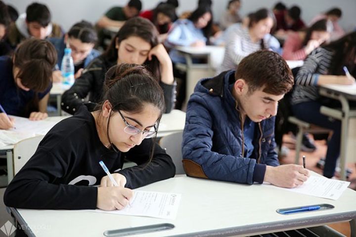 Veysəloğlu Qrup “Gələcəyini Qur!” Layihəsinə sponsor oldu