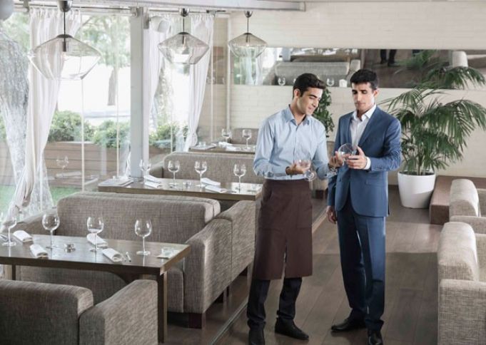 <p><a href="https://www.pashabank.az/press_centre,1315/lang,az/" target="_blank" <font color=red>Sahibkarlara hesablaşma-kassa xidmətləri üzrə tarif paketləri</font><p>