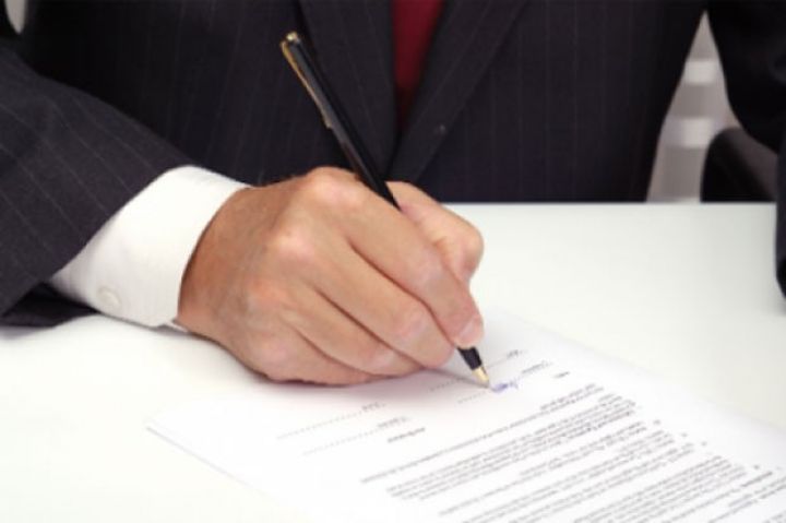 Azərbaycan neftinin tədarükünə dair 100 milyon dollarlıq saziş