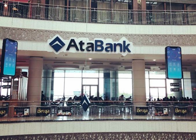 “AtaBank” ilk rübü xalis mənfəətlə bağlayıb