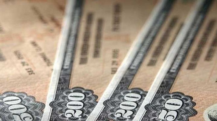 Banklarının qiymətli kağızlara investisiyaları 4 milyard manatı aşıb