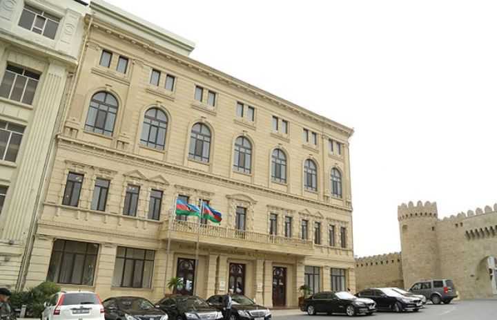 "Yeni parlamentə qədər hazırkı parlamentin qüvvədə qalması zəruridir"