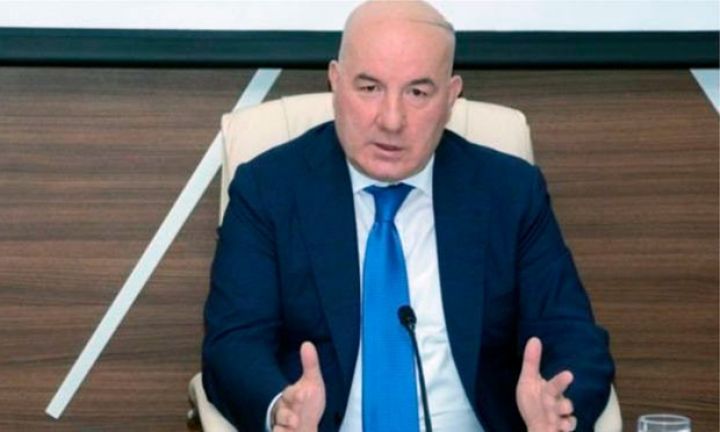 “Mal gətirmək adı ilə xaricə 4-5 milyard dollar pul köçürürdülər…”