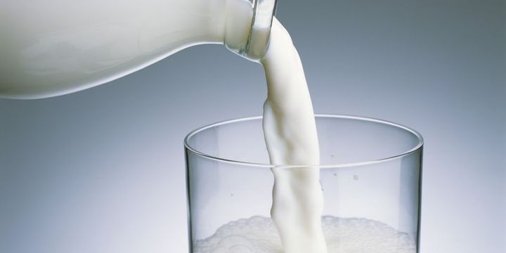 Azərbaycan süd idxalını 14% artırıb