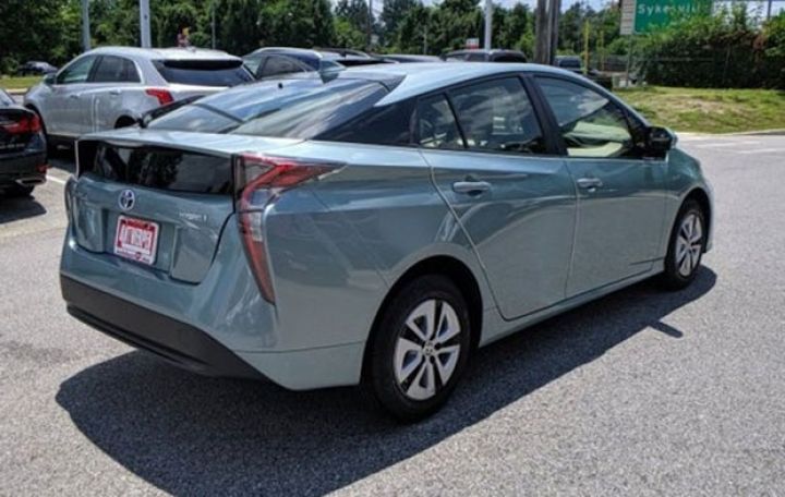 "Hibrid avtomobillərin gömrük rəsmiləşdirilməsində güzəştlərin olması lazımdır"