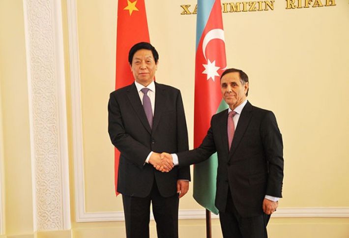 Azərbaycanın Baş naziri çinliləri qəbul edib