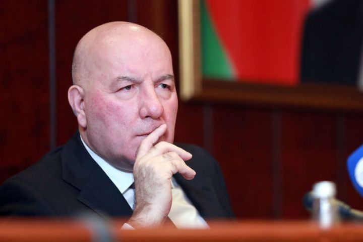 Elman Rüstəmov üçün tarixi gün