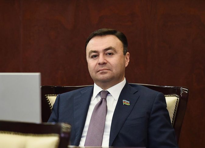 “2 milyona yaxın şəxsin 190 manat almasına ehtiyac var”