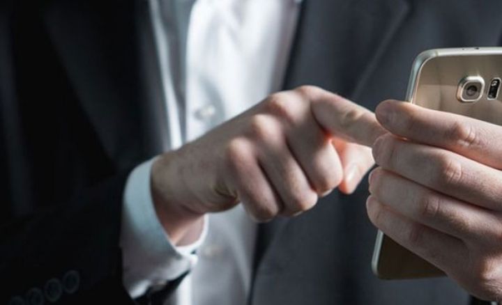 Ötən il Azərbaycanda mobil rabitə xidmətlərindən 1 milyard manata yaxın gəlir əldə edilib