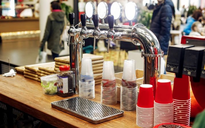 Polietilen torba və plastik stəkan satanlar cərimələnəcək