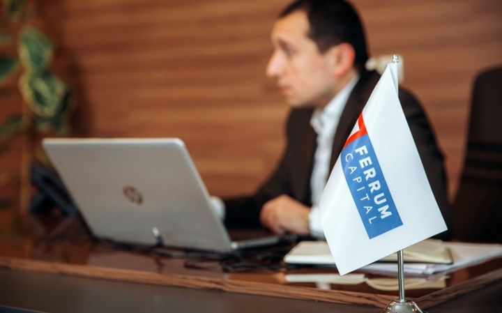 Faktorinq xidmətindən 450 min manat qazanıb