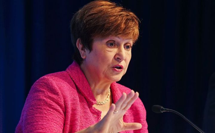 BVF: Ölkələrin borc problemini həll etmək üçün mühüm addımlar atılmalıdır