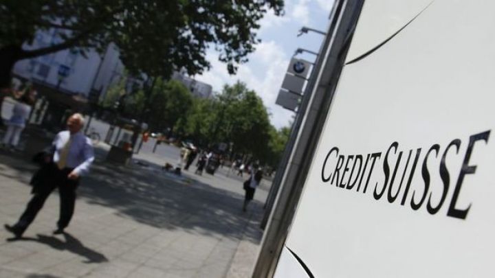 Qlobal bank Çinə gedən işçilərinin "evdən işləmələrini" istədi