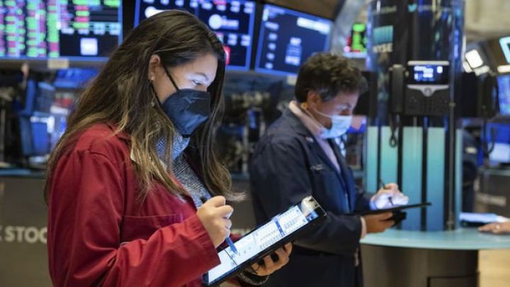 Qlobal bazarlar kritik məlumatları gözləyir