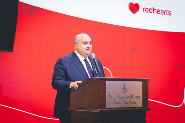 “Qırmızı ürəklər” Fondunun 1 yaşı tamam oldu!