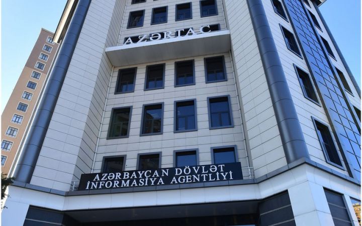 İlham Əliyev Dövlət İnformasiya Agentliyinin yeni binası ilə tanış oldu