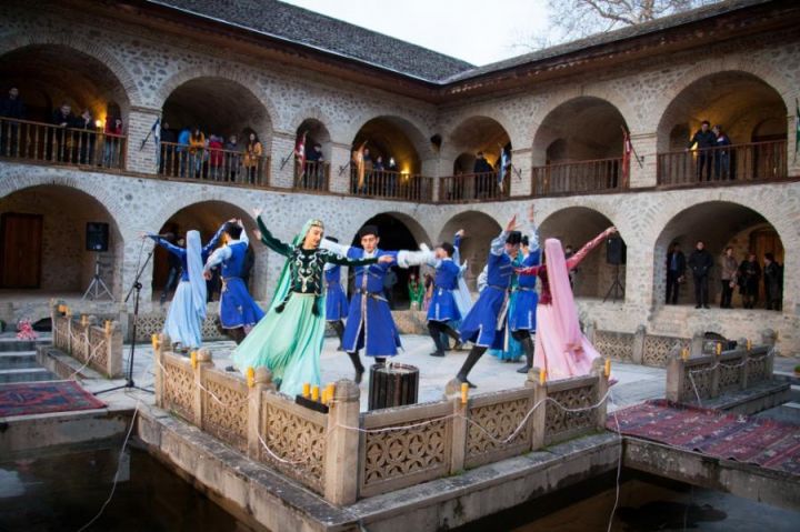 Mehmanxanalardan Novruz Bayramı təklifləri - 335 MANATA...