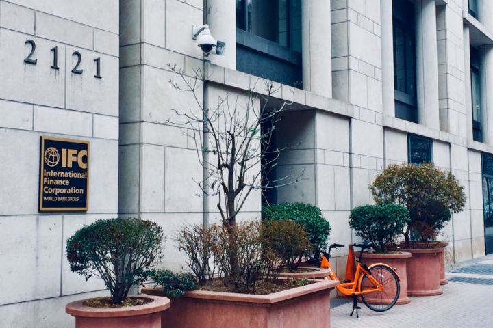 İndiyədək Azərbaycana 850 milyon dollar investisiya yatırıb