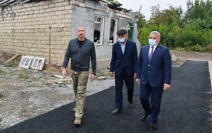 “Nə ilə dolanırsınız, nədir işiniz?” - Prezidentin vətəndaşla dialoqu