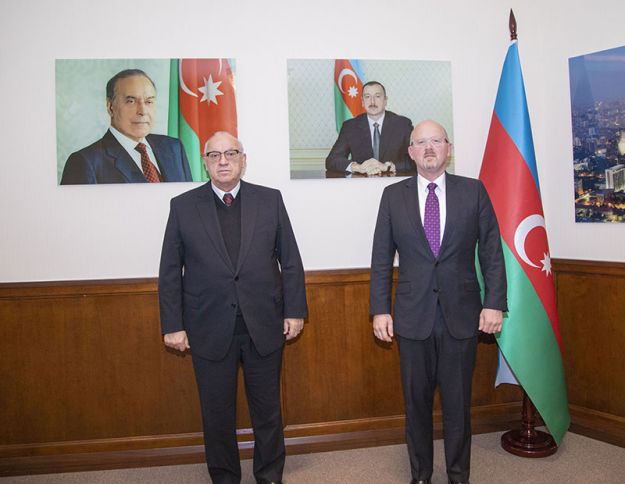 AZAL yeni Boeing 787 Drealiner təyyarələri ala bilər - GÖRÜŞ