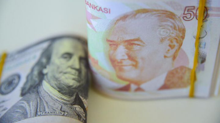 Güclənən  ABŞ valyutası Dolar/TL məzənnəsinə təsir edir