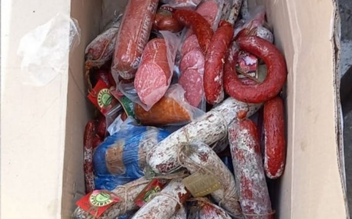 “Aymin” və “Flaqman” kolbasa və sosiskaları yandırıldı
