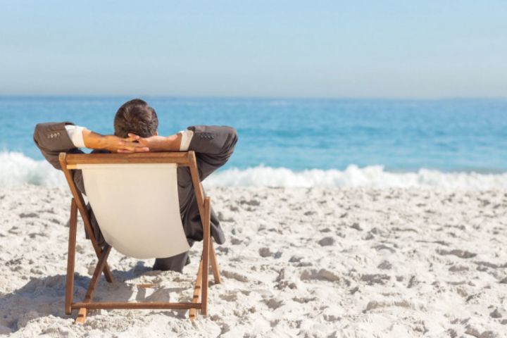 Əmək Məcəlləsinə "məcburi məzuniyyət" anlayışı daxil ediləcək