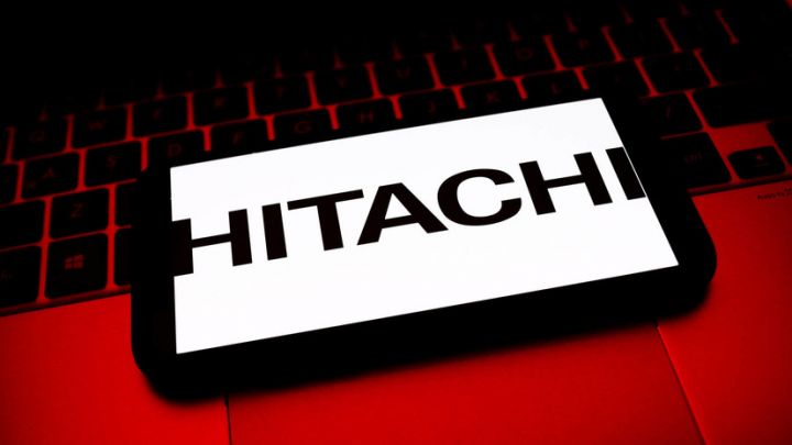 Yaponiyanın Hitachi korporasiyası Rusiyadakı fəaliyyətini müvəqqəti dayandırır