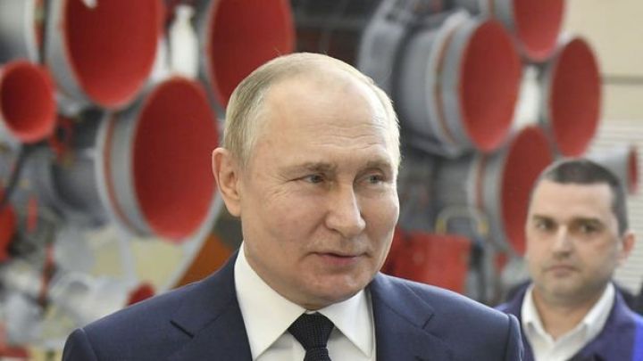 Putin: Rusiya yeni bazarlara enerji ixracını artıra bilər