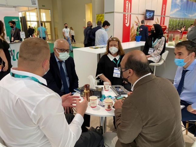 18 Mayda 2 sərgi öz qapılarını açır - rekord sayda milli və regional stendlər