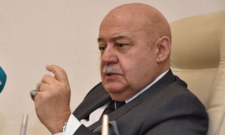 Elbay Qasımzadə 2-ci dərəcəli “Əmək” ordeni ilə təltif edildi