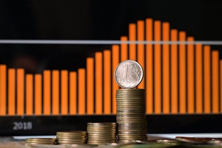 Ekspert dolların hələlik  65-70 rubl diapazonunda olacağını proqnozlaşdırır