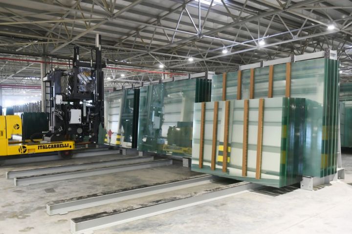 Azərbaycan şirkəti İrlandiyaya şüşə ixracına başlayıb