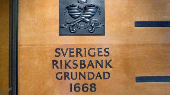 İsveçdə faiz son 14 ilin ən yüksək səviyyəsində