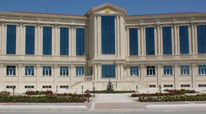 Naxçıvan Gömrük Komitəsində qeyri-rəsmi ikinci yığım sistemi yaradıldığı bildirilir