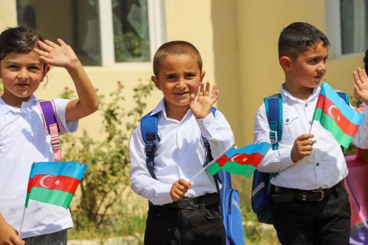 "Azərşəkər" şirkəti birinciləri sevindirdi - FOTO/VİDEO