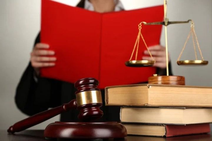 “EuroHome”da mağaza sahibini qətlə yetirən qardaşlara hökm oxunub