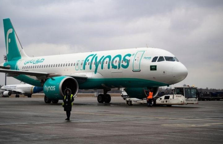 “Flynas” Bakıya uçuşları bərpa edir