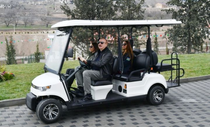 Turizm infrastruktur obyektlərinin tikintisi ilə tanış olublar