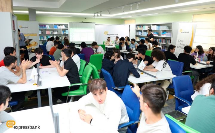 Expressbank beş tələbəni bir illik təqaüd ilə təmin edəcək