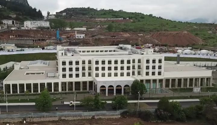 “Şeytan yuvası” planlaşdırılan yerdə beşulduzlu otel açılıb